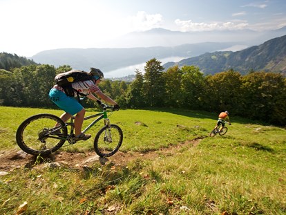 Mountainbike Urlaub - Parkplatz: kostenlos beim Hotel - Nock-Bike - Trattlers Hof-Chalets