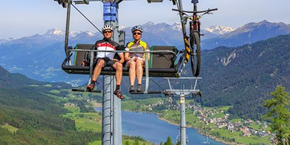 Mountainbike Urlaub - Parkplatz: gebührenpflichtig beim Hotel - Kärnten - Ferienhof Neusacher Moser