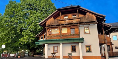 Mountainbike Urlaub - Biketransport: öffentliche Verkehrsmittel - Kärnten - Naturgut Gailtal / Wirtshaus "Zum Gustl" - Naturgut Gailtal