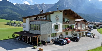 Mountainbike Urlaub - Fahrrad am Zimmer erlaubt - Tirol - Hotelansicht - Hotel Garni Tirol