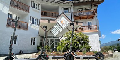 Mountainbike Urlaub - Flachau - E-Scooter zum Ausleihen - Crystls Aparthotel