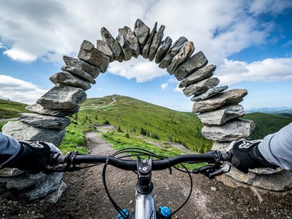 Mountainbike Urlaub - Hotel-Schwerpunkt: Mountainbike & Romantik - längster Flow Trail Europas - Trattlers Hof-Chalets