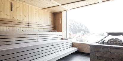 Mountainbike Urlaub - Südtirol - Sauna mit Ausblick - Aktiv und Wellnesshotel Traube Post