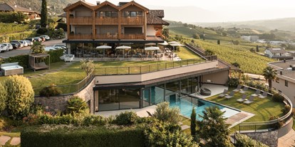 Mountainbike Urlaub - Pools: Außenpool nicht beheizt - Trentino-Südtirol - Hotel Torgglhof im Bike Paradies Kaltern - Hotel Torgglhof