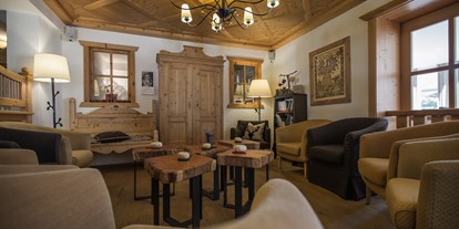 Mountainbike Urlaub - Sauna - Trentino-Südtirol - Lobby & Barbereich - Hotel Innerhofer 