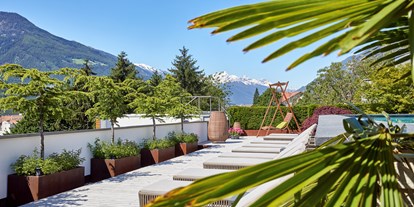 Mountainbike Urlaub - Fahrradwaschplatz - Trentino-Südtirol - Sky-Spa mit 360° Panoramablick auf die umliegende Bergwelt - Feldhof DolceVita Resort