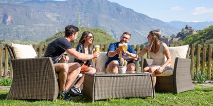 Mountainbike Urlaub - Hotel-Schwerpunkt: Mountainbike & Kulinarik - Trentino-Südtirol - Panoramaterasse - Hotel Sigmundskron