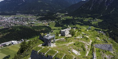 Mountainbike Urlaub - Sauna - Tirol - Ruine Ehrenberg - Die Lilie - Hotel Garni