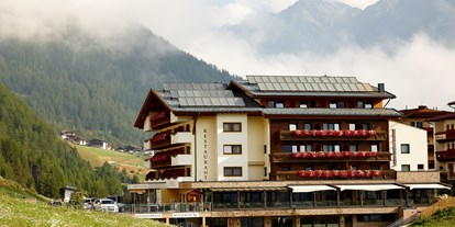 Mountainbike Urlaub - Pools: Schwimmteich - Tirol - Alpengasthof Grüner