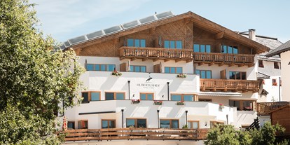 Mountainbike Urlaub - Parkplatz: kostenlos beim Hotel - Tirol - HOTEL GARNI HUBERTUSHOF