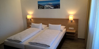 Mountainbike Urlaub - Innichen - Zimmer Hotel Gesser Sillian Hochpustertal Osttirol 3Zinnen Dolomites Biken Sommer - Hotel Gesser Sillian Hochpustertal Osttirol