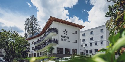 Mountainbike Urlaub - Graubünden - Aussenansicht Sommer - Hotel Strela