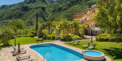 Mountainbike Urlaub - Hallenbad - Trentino-Südtirol - Aussenpool - Hotel Wilma***S