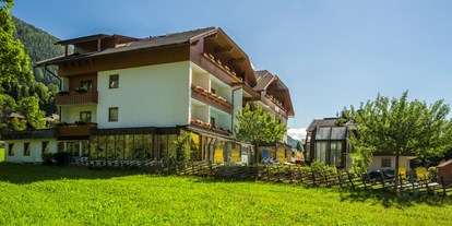 Mountainbike Urlaub - Sauna - Kärnten - Hotel Almrausch im Sommer - Genusshotel Almrausch