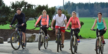 Mountainbike Urlaub - Schwimmen - Deutschland - Biken ab Hoteltür in die weite Natur - Hotel Freund
