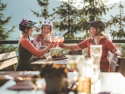 Mountainbike Urlaub - Fahrradraum: vorhanden - Biken - THOMSN - Alpine Rock Hotel