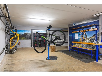 Mountainbike Urlaub - Fahrradraum: versperrbar - Trentino-Südtirol - Bike Depot - Hotel Santoni Freelosophy