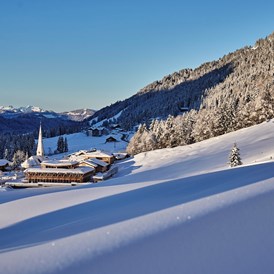 Mountainbikehotel: Heimat des HUBERTUS Mountain Refugio in winterlicher Landschaft - HUBERTUS Mountain Refugio Allgäu