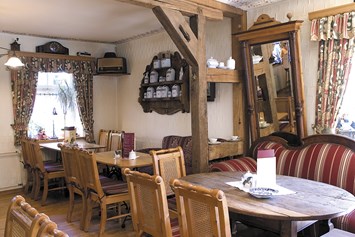 Mountainbikehotel: Innenberreich Restaurant-Café "Zum Kanapee" - Hotel-Garni*** Zur alten Post