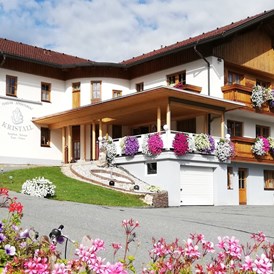 Mountainbikehotel: Süd-ost Ansicht - Hotel - Appartment Kristall