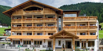 Mountainbike Urlaub - Verpflegung: Frühstück - Kärnten - Aussenansicht Hotel Der Paternwirt in Maria Luggau/ Lesachtal - Der Paternwirt