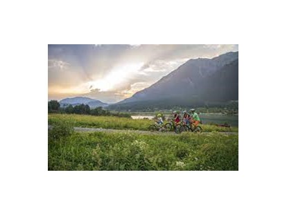 Mountainbike Urlaub - Biketransport: Bergbahnen - Naturarena - nawu_apartments_Radfahren_Presseggersee_Familienurlaub - nawu apartments****, die neue Leichtigkeit des Urlaubs