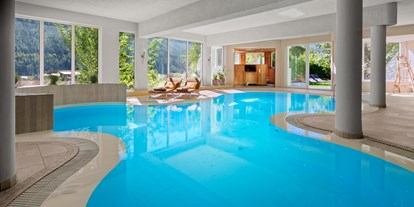 Mountainbike Urlaub - Garten - Tirol - Panoramabad im Wellness "Aqua sanus" - Alpin Resort Stubaier Hof****s