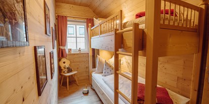 Mountainbike Urlaub - Umgebungsschwerpunkt: See - Obertauern - Kinderzimmer mit Stockbetten im Haus Grundlsee - Narzissendorf Zloam