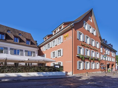 Mountainbike Urlaub - Hotel-Schwerpunkt: Mountainbike & Kulinarik - Basel - Solothurn - Aussenansicht Hotel Gasthof zum Ochsen - Hotel Gasthof zum Ochsen
