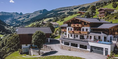 Mountainbike Urlaub - Hotel-Schwerpunkt: Mountainbike & Ruhe - Walchsee - Außenansicht Lindlinghof - Lindlinghof