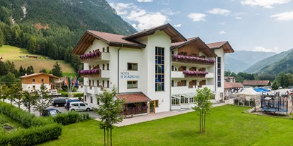 Mountainbike Urlaub - Garten - Feldthurns - Hotel Bergkristall