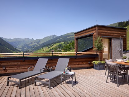 Mountainbike Urlaub - Sauna - Berchtesgaden - Sonnenterrasse am Dach im Mei.Penthouse mit Outdoor-Sauuna und Panorama Ausblick - Mei.Berg
