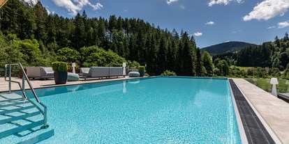 Mountainbike Urlaub - Pools: Innenpool - Schwarzwald - Infinity Sky Pool - Sackmann Genusshotel