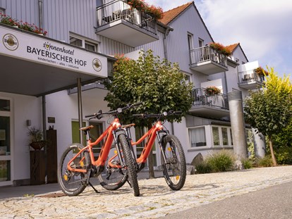 Mountainbike Urlaub - Bikeverleih beim Hotel: E-Mountainbikes - Bayern - sonnenhotel BAYERISCHER HOF