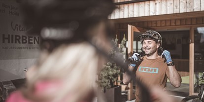 Mountainbike Urlaub - Bikeverleih beim Hotel: E-Mountainbikes - St Vigil in Enneberg - HIRBEN Naturlaub