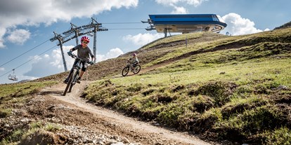 Mountainbike Urlaub - Hotel-Schwerpunkt: Mountainbike & Familie - Nauders - Valrunzhof direkt am Seilbahncenter