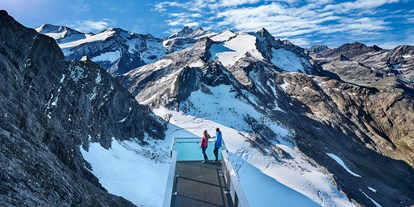 Mountainbike Urlaub - Umgebungsschwerpunkt: Therme - Großarl - Aussichtsplattform am Kitzsteinhorn auf über 3.000 Metern - Hotel Sonnblick