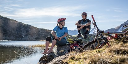 Mountainbike Urlaub - Wellnessbereich - Tweng - Glasklare Gebirgsseen in Obertauern - FOXY Obertauern
