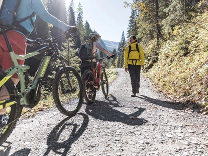 Mountainbike Urlaub - Biketransport: Bergbahnen - Mellau - Haller’s Posthotel