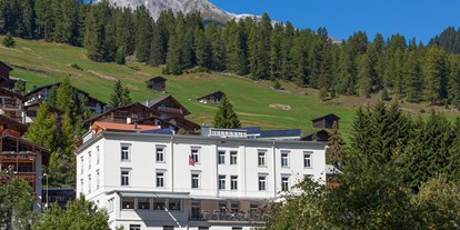 Mountainbike Urlaub - Bikeverleih beim Hotel: E-Mountainbikes - Graubünden - Boutique Hotel Bellevue Wiesen