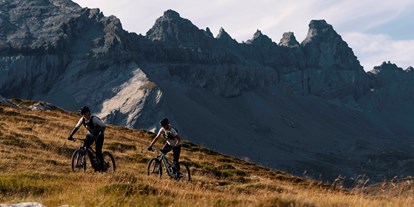 Mountainbike Urlaub - Fahrradwaschplatz - Flims Waldhaus - Flem Mountain Lodge