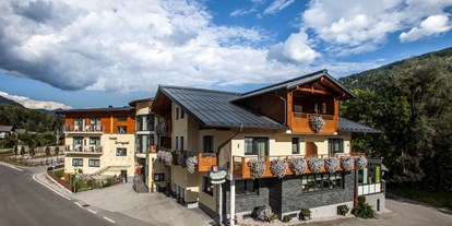 Mountainbike Urlaub - Sauna - Schladming - Aussenansicht - Hotel Zirngast