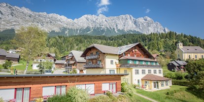 Mountainbike Urlaub - MTB-Region: AT - Schladming-Dachstein - Steiermark - Terrassenzimmer - Gästehaus - Wirtshaus & Dorfhotel MAYER