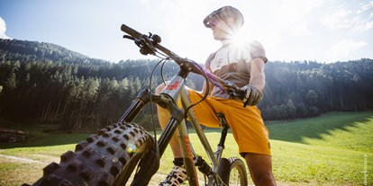 Mountainbike Urlaub - Bikeverleih beim Hotel: Mountainbikes - Kaltern am See - Quellenhof Luxury Resort Passeier