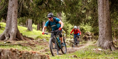 Mountainbike Urlaub - Pools: Außenpool beheizt - Latsch (Trentino-Südtirol) - Biketour - Feldhof DolceVita Resort