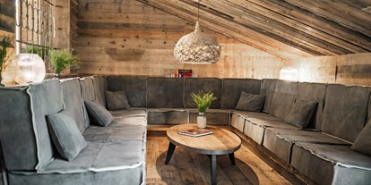 Mountainbike Urlaub - Massagen - Hintersee (Hintersee) - Meindl-Lounge am SEPP Dachboden - Hotel SEPP