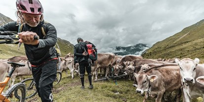 Mountainbike Urlaub - Parkplatz: gebührenpflichtig beim Hotel - Davos Wiesen - Valsana Hotel Arosa