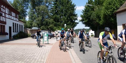 Mountainbike Urlaub - Garten - Dahn - Landgasthof und Hotel Zum Schwan