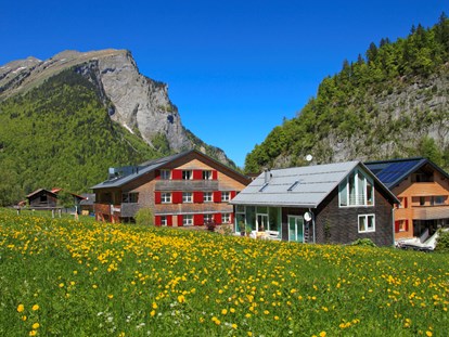 Mountainbike Urlaub - kostenloser Verleih von GPS Geräten - Hirschegg (Mittelberg) - Außenansicht - Alpen Hotel Post