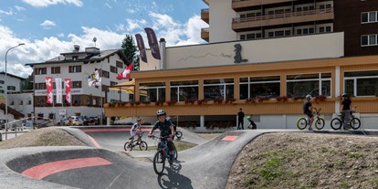 Mountainbike Urlaub - Fahrradwaschplatz - Engadin - Sunstar Hotel Lenzerheide
